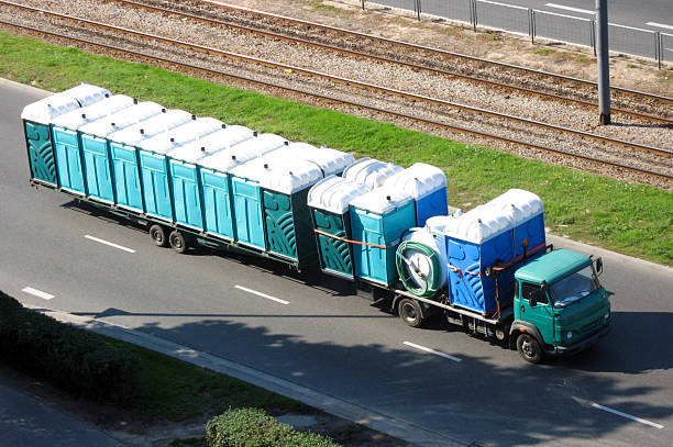Affordable portable toilet rental in Carpentersville, IL